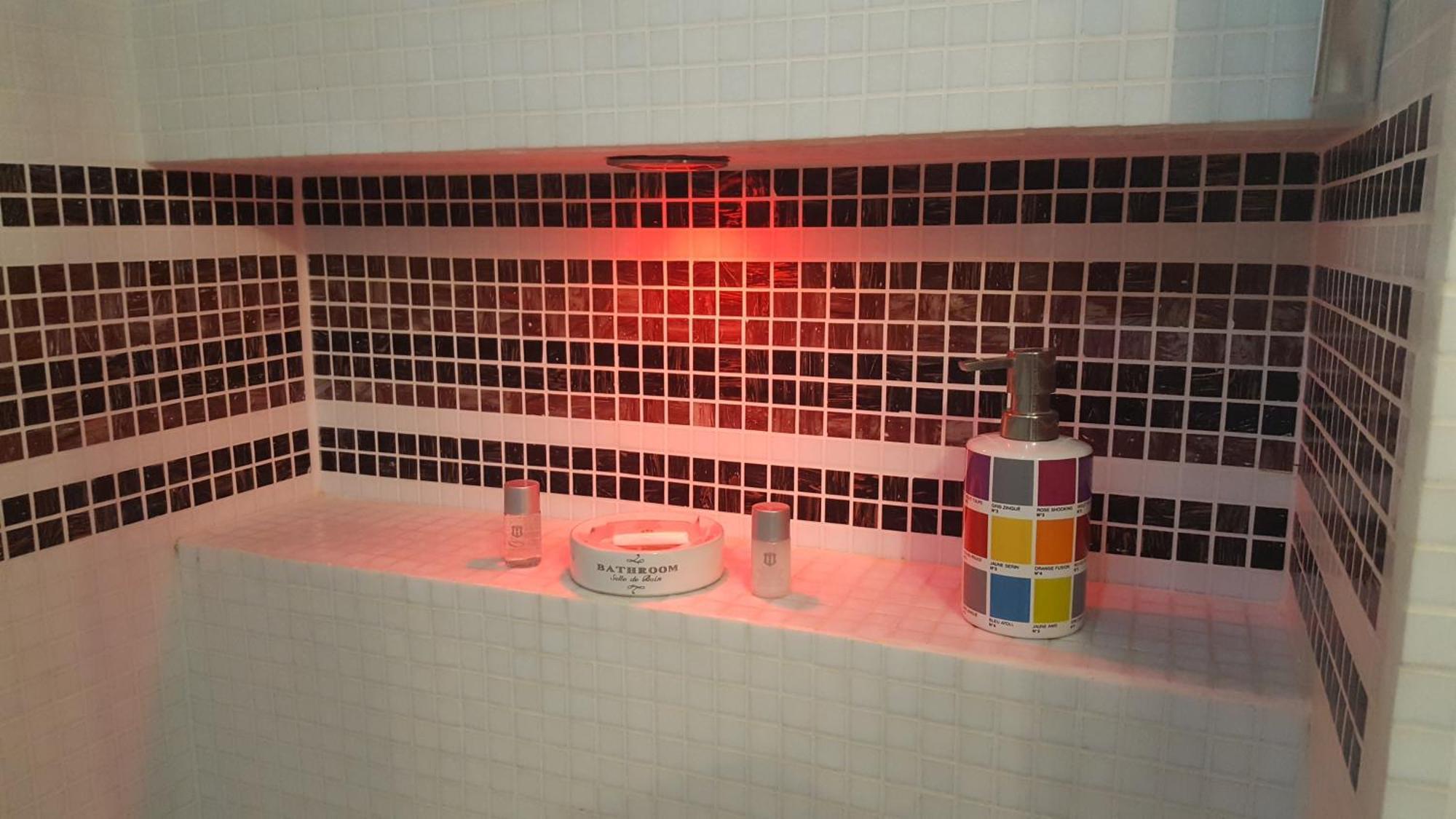 Chambres D'Hotes Couleurs Du Temps 페리괴 객실 사진